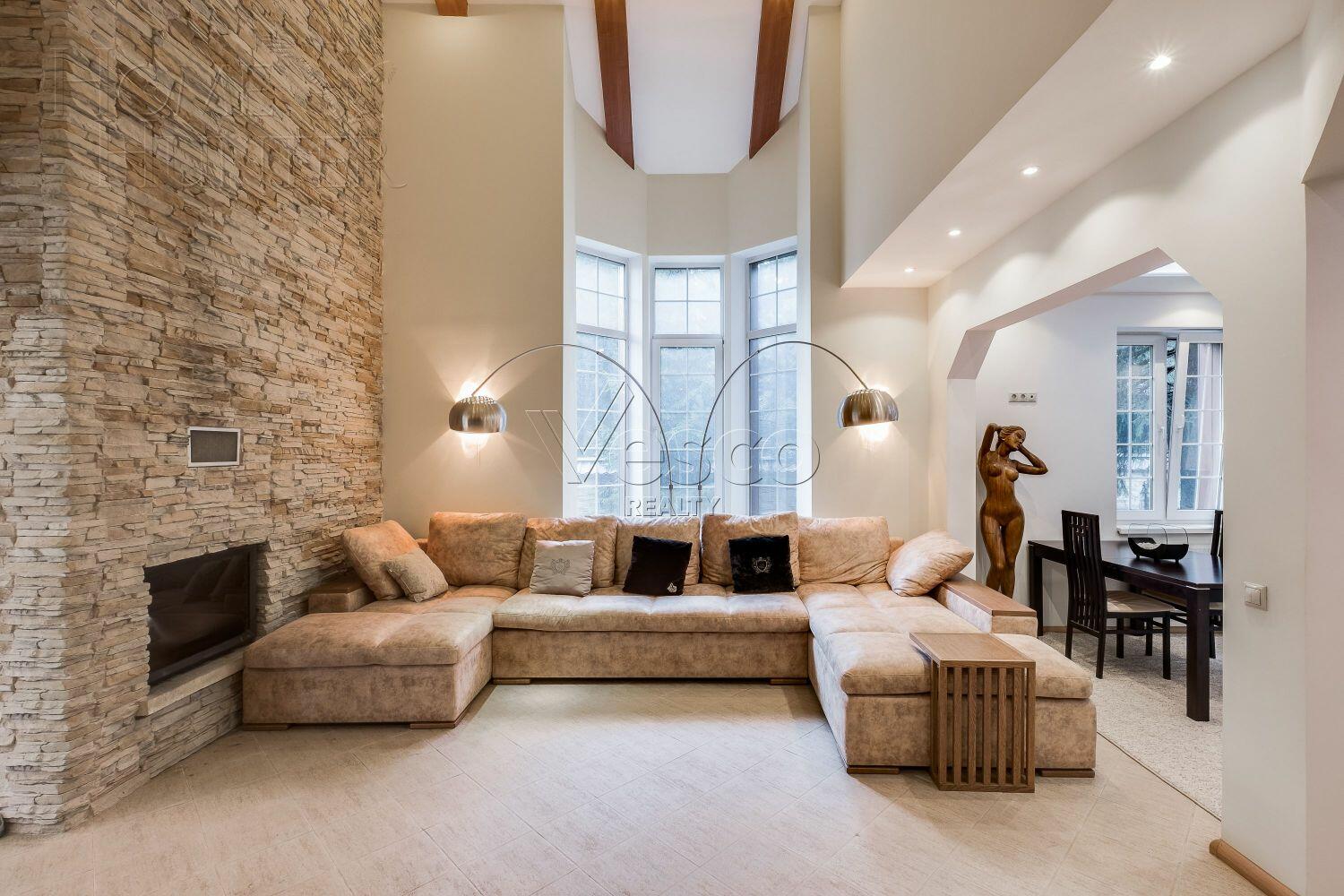 2-этажный коттедж 280 м² с отделкой