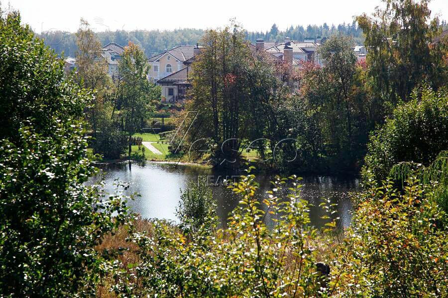 2-этажный коттедж 500 м² с отделкой