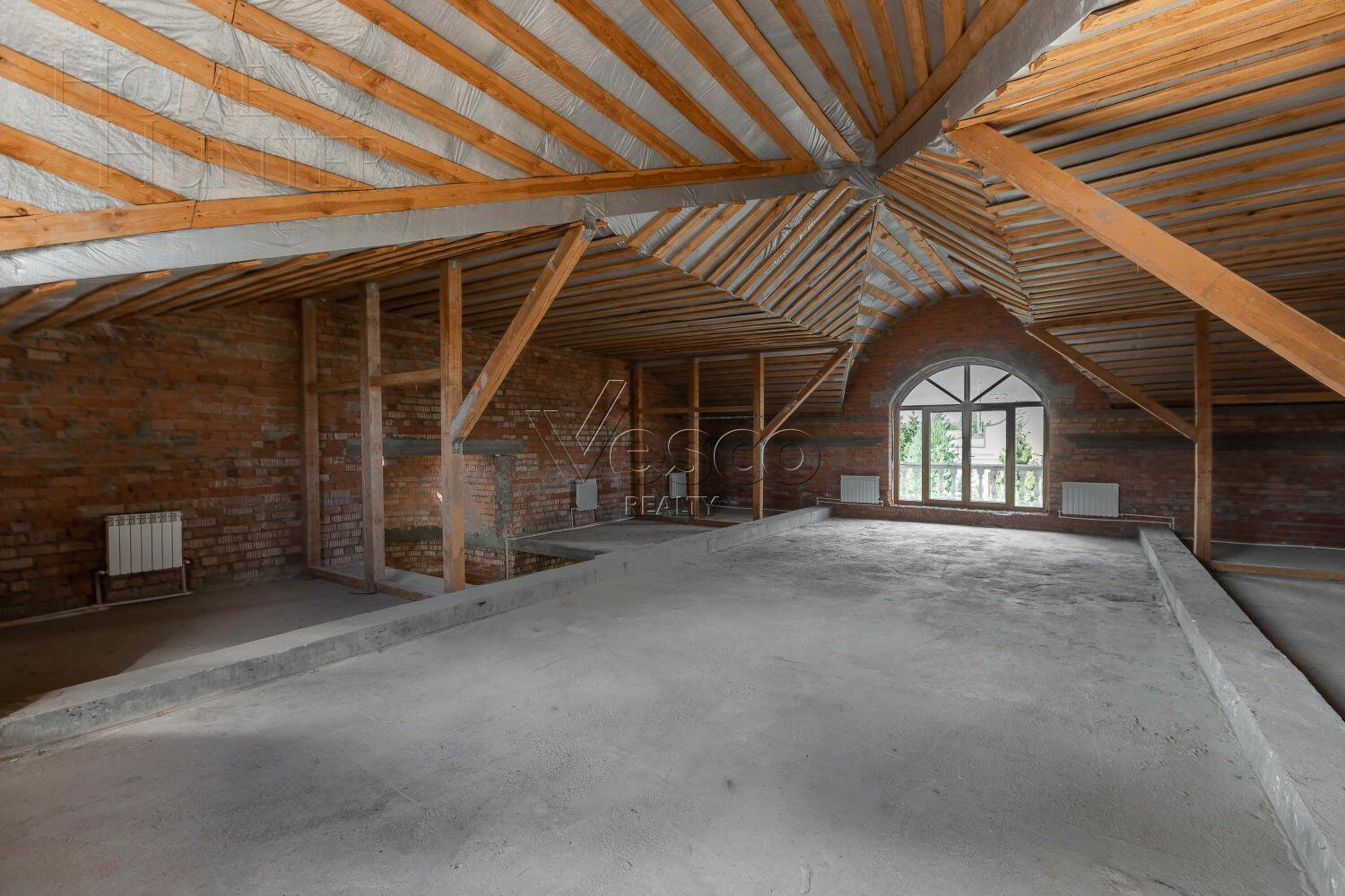 2-этажный коттедж 600 м² без отделки