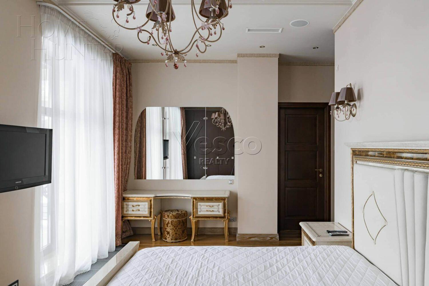 4-КОМН. КВАРТИРА С ОТДЕЛКОЙ 158.4 М² НА 4 ЭТАЖЕ