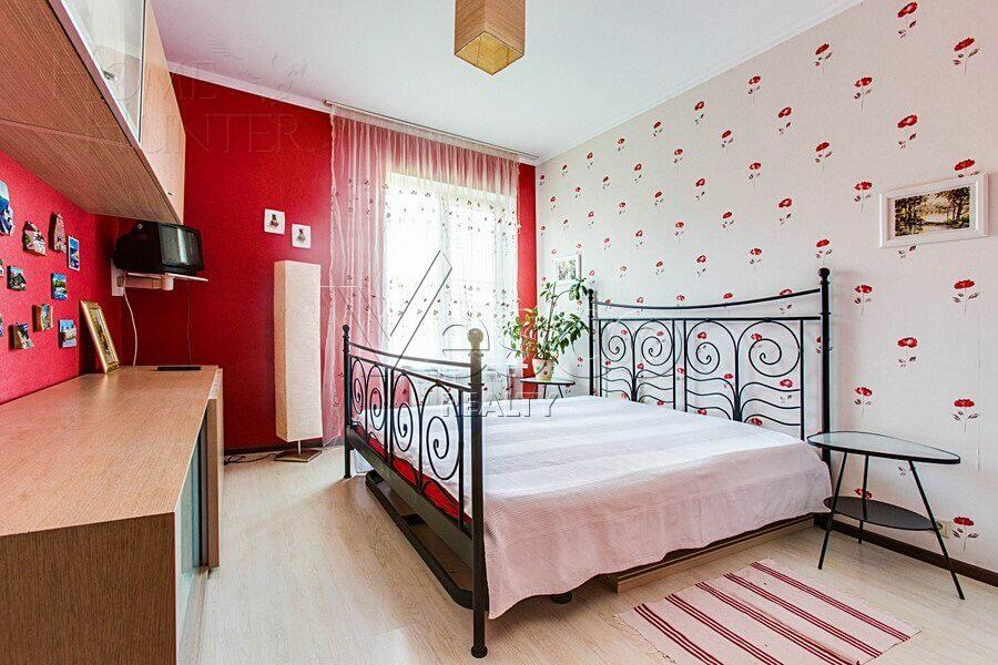 2-этажный коттедж 340 м² с отделкой