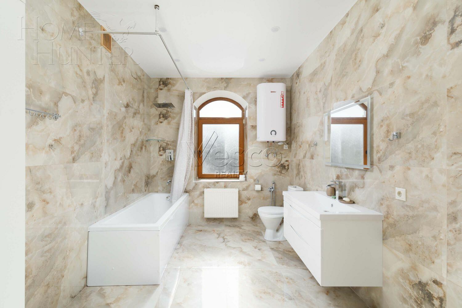 3-этажный коттедж 503 м² с отделкой