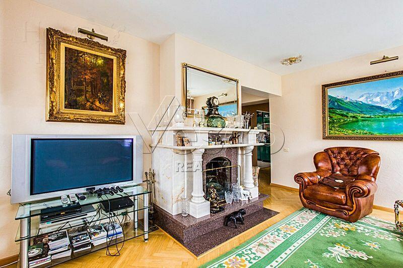 2-этажный коттедж 360 м² с отделкой