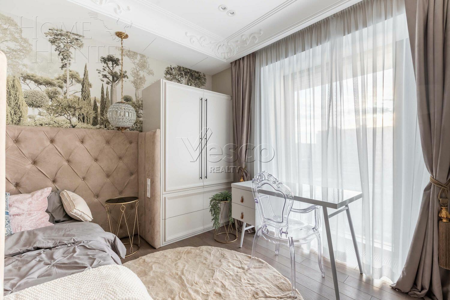 4-КОМН. КВАРТИРА С ОТДЕЛКОЙ 138 М² НА 4 ЭТАЖЕ