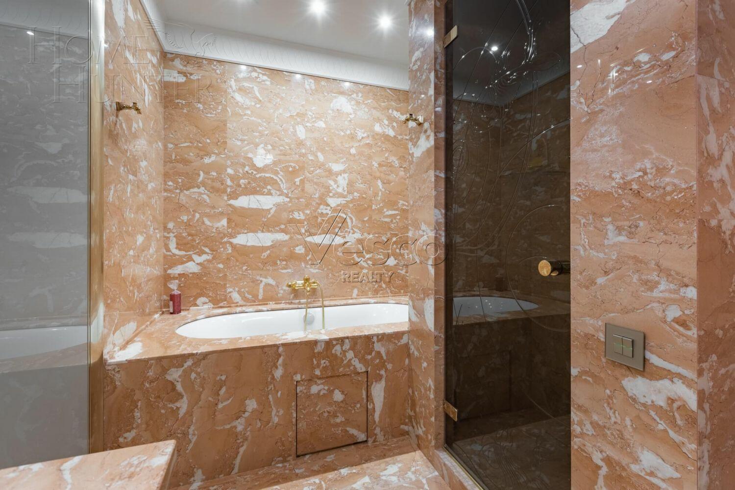 5-КОМН. КВАРТИРА С ОТДЕЛКОЙ 202 М² НА 5 ЭТАЖЕ