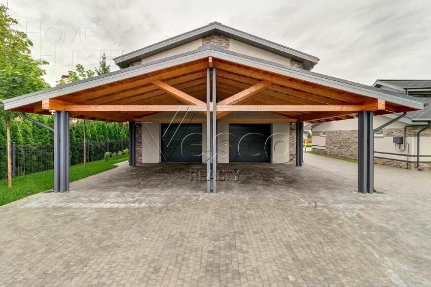 2-этажный коттедж 1 700 м² без отделки