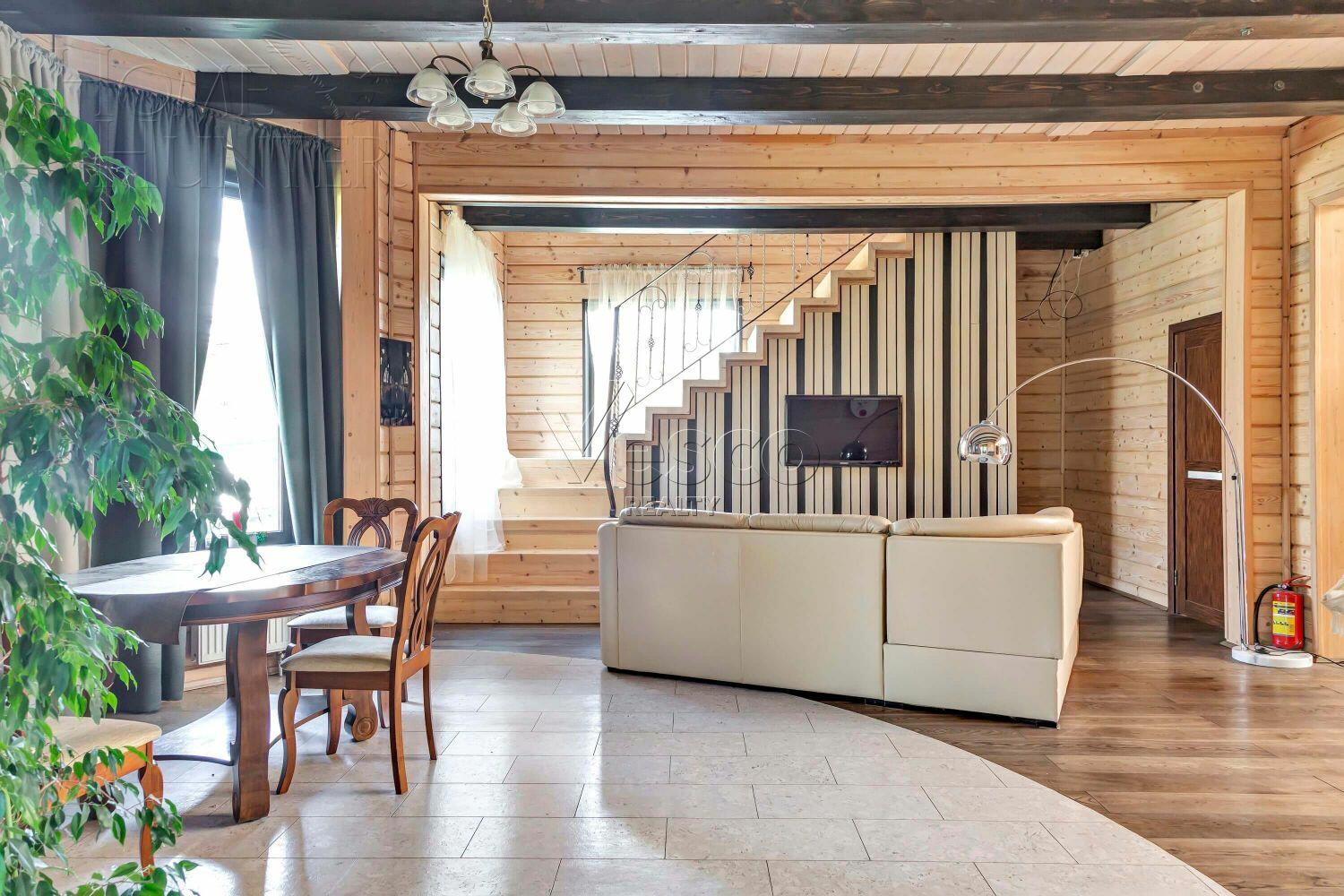 2-этажный коттедж 260 м² с отделкой