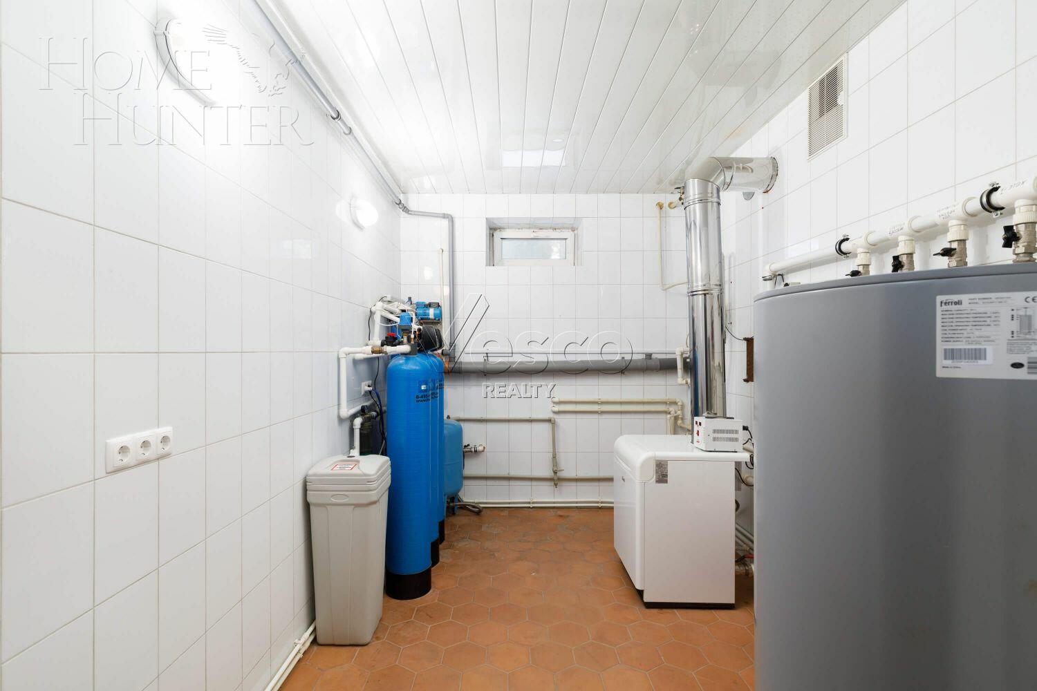 3-этажный коттедж 503 м² с отделкой