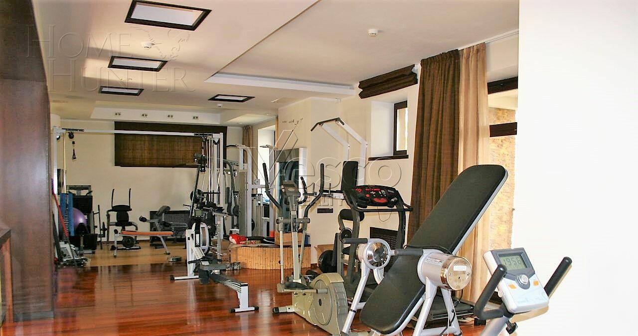 2-этажный коттедж 1 200 м² с отделкой