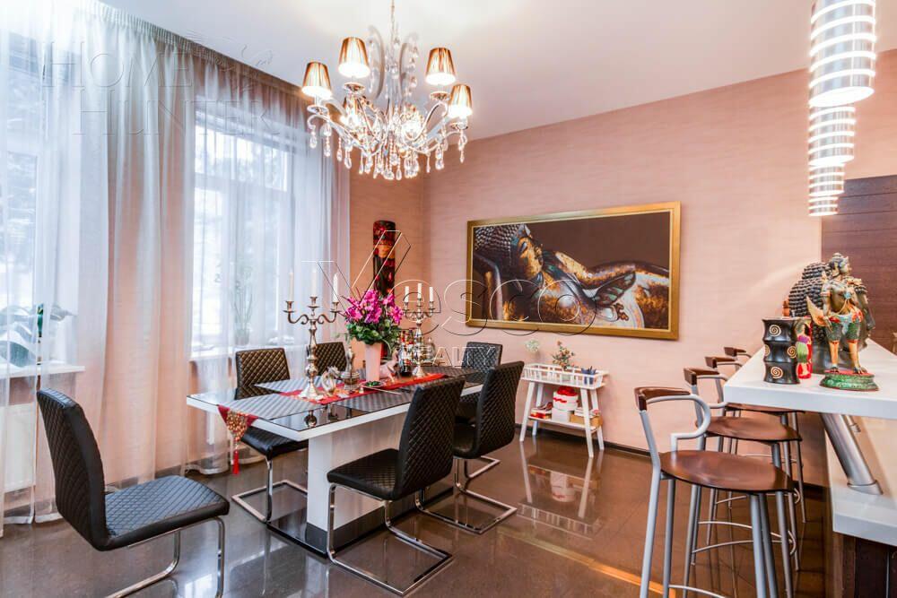 2-этажный коттедж 868 м² с отделкой