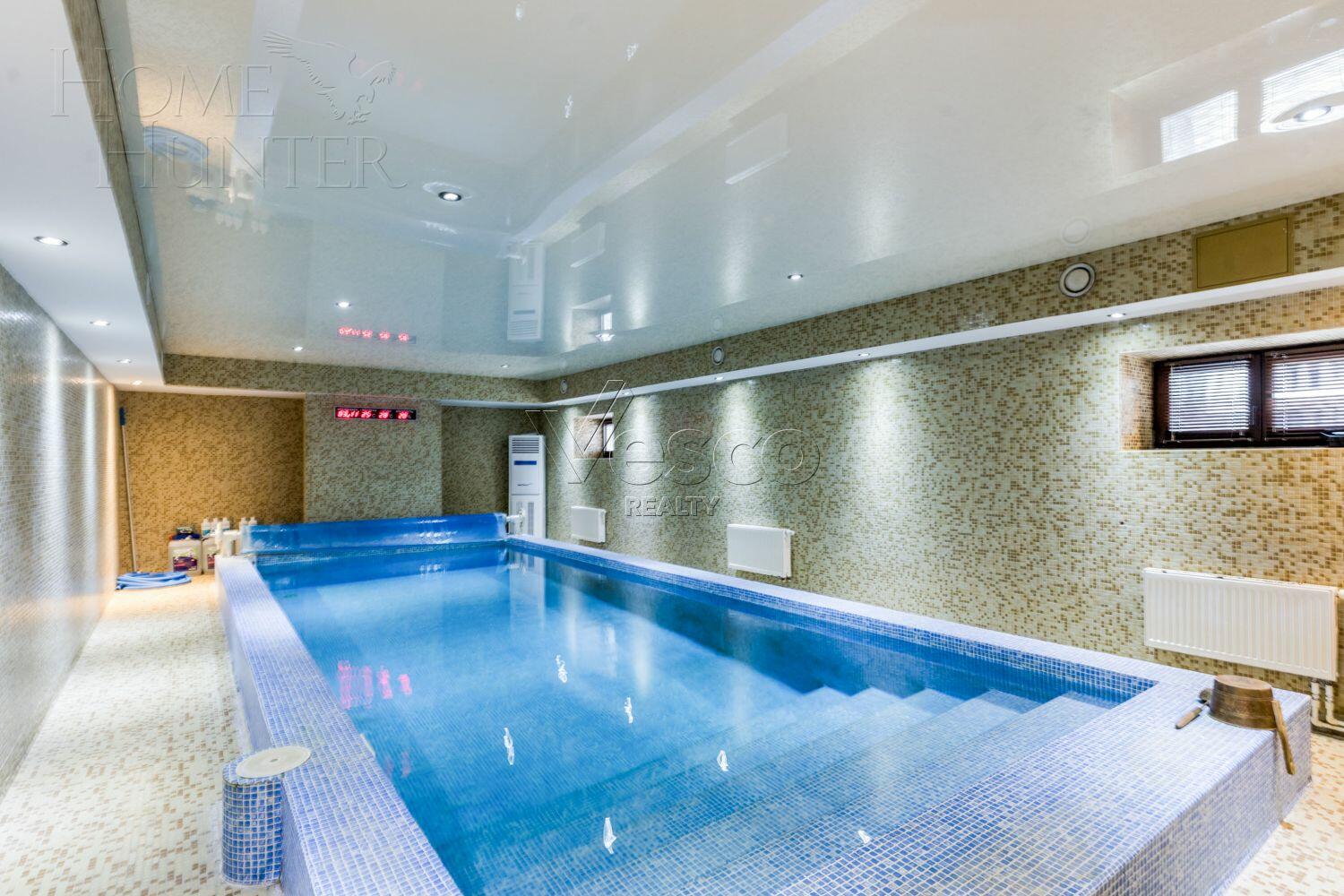 2-этажный коттедж 820 м² с отделкой