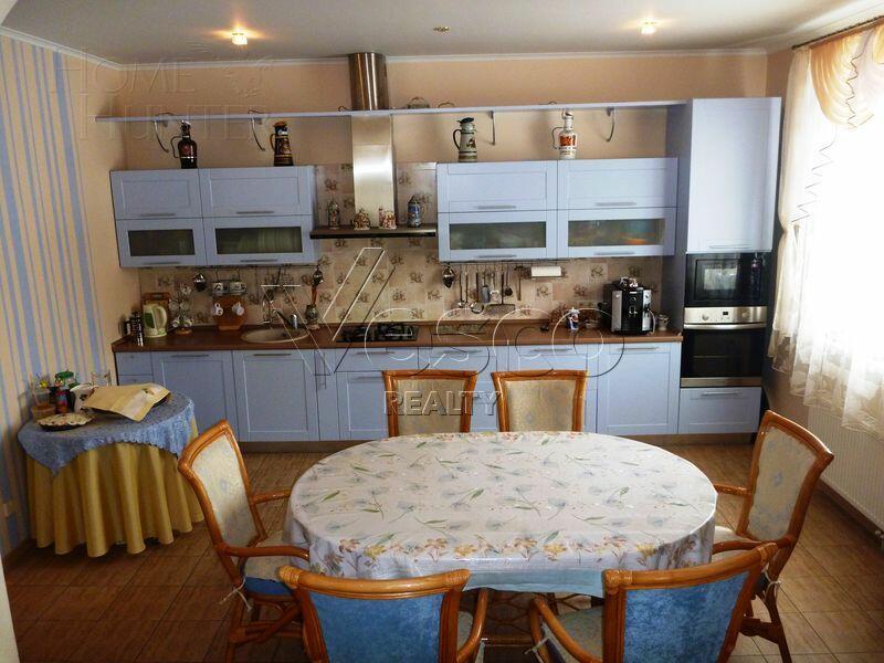 2-этажный коттедж 365 м² с отделкой