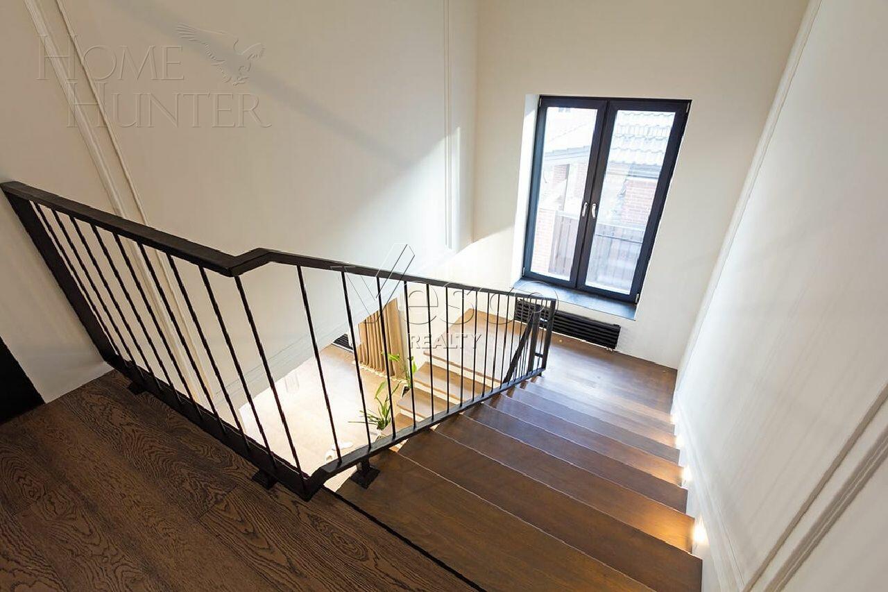 2-этажный коттедж 280 м² с отделкой