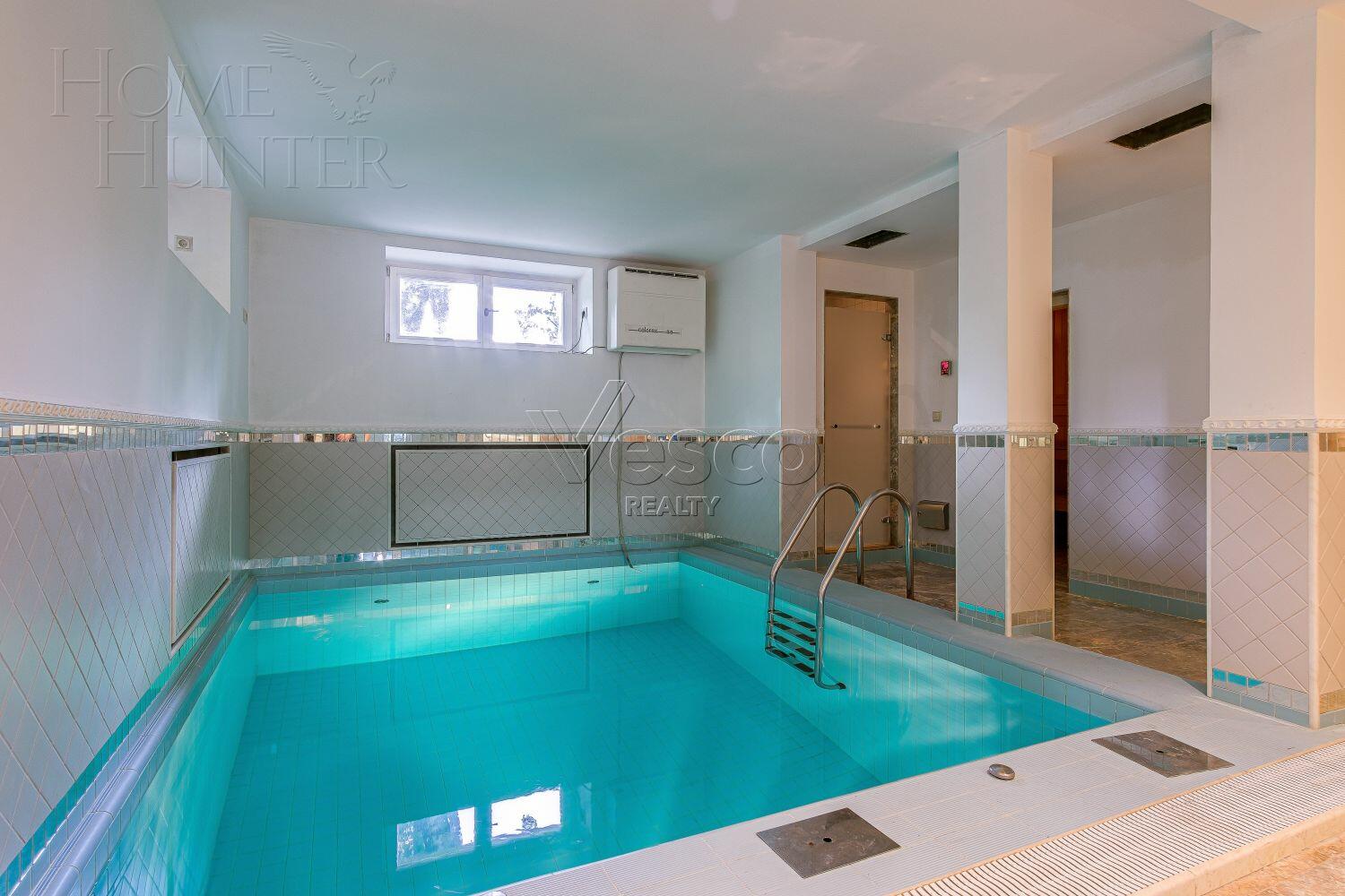 2-этажный коттедж 640 м² с отделкой