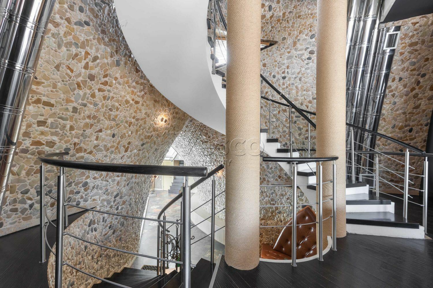 2-этажный коттедж 410 м² с отделкой