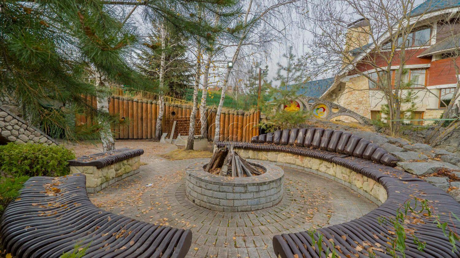 2-этажный коттедж 630 м² с отделкой