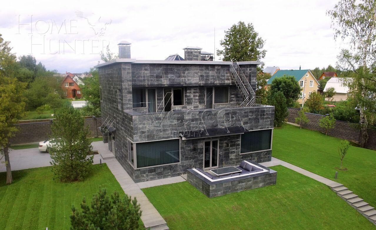 2-этажный коттедж 500 м² с отделкой