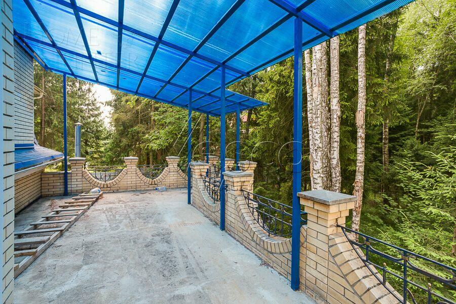 2-этажный коттедж 280 м² без отделки