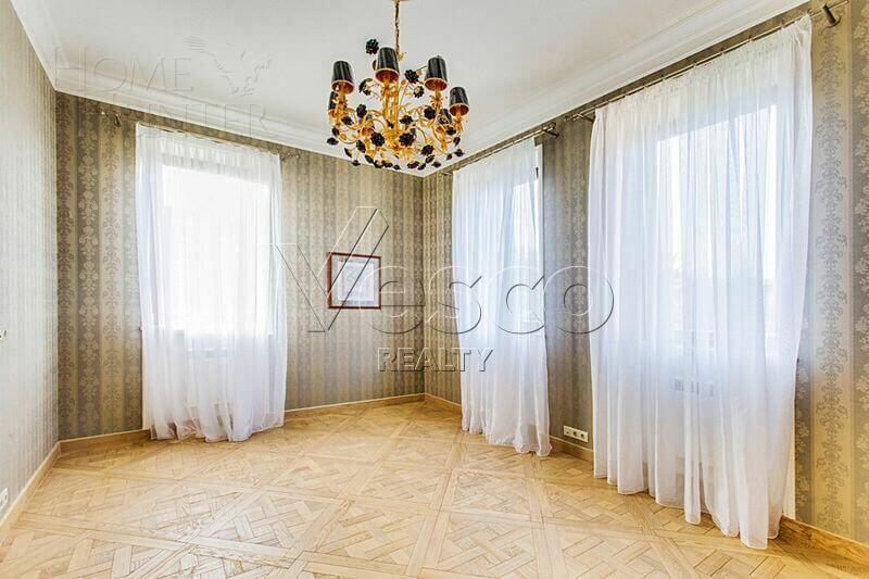 2-этажный коттедж 500 м² с отделкой