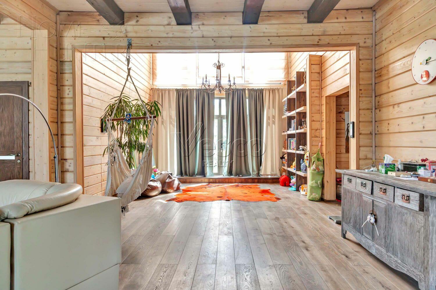 2-этажный коттедж 260 м² с отделкой