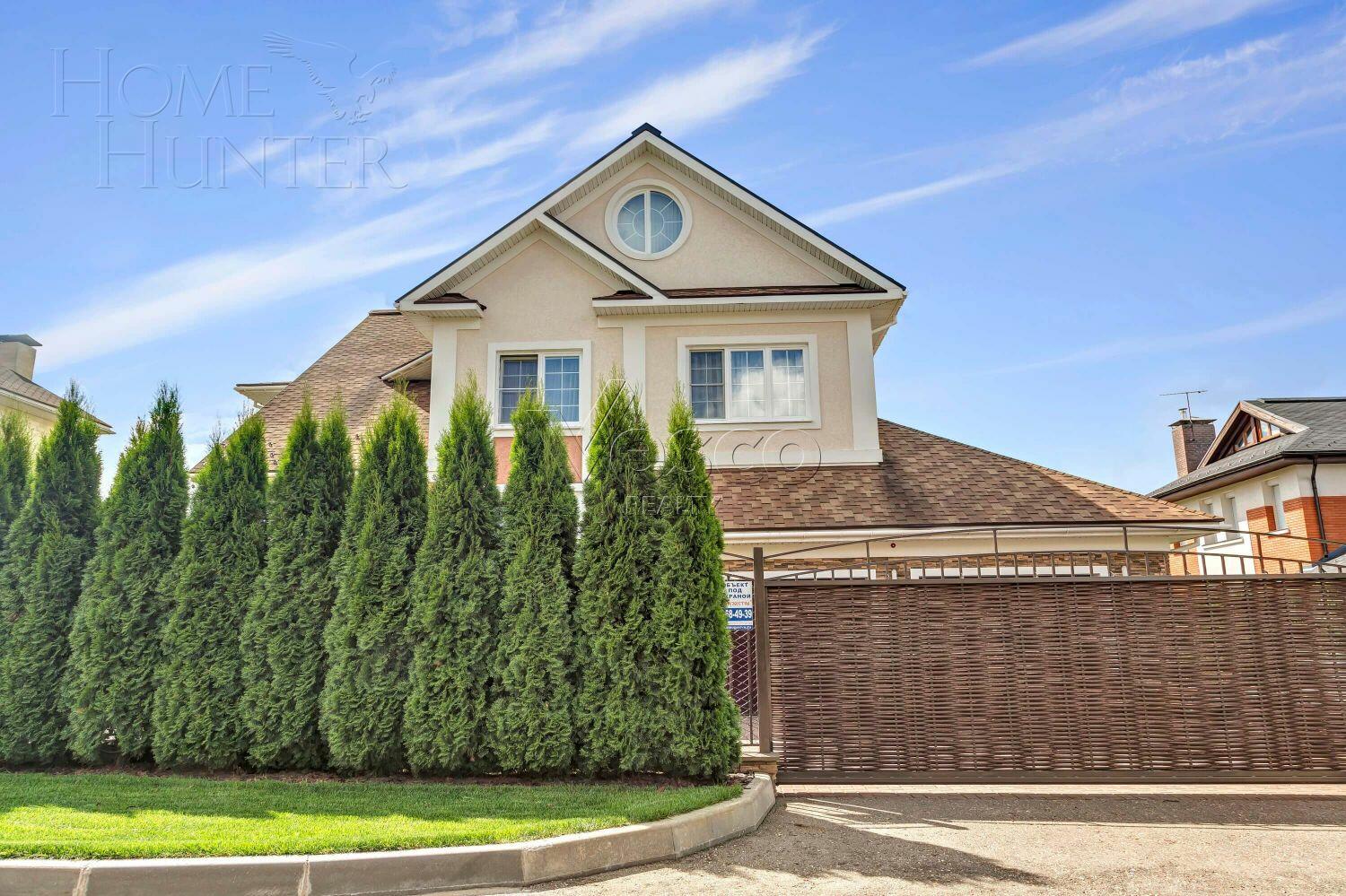 2-этажный коттедж 540 м² с отделкой