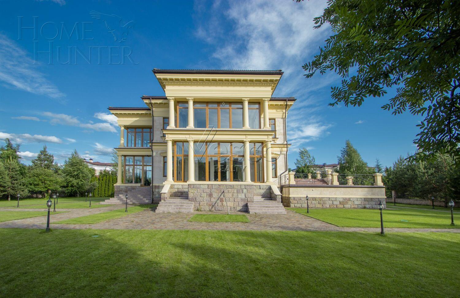 2-этажный коттедж 800 м² с отделкой