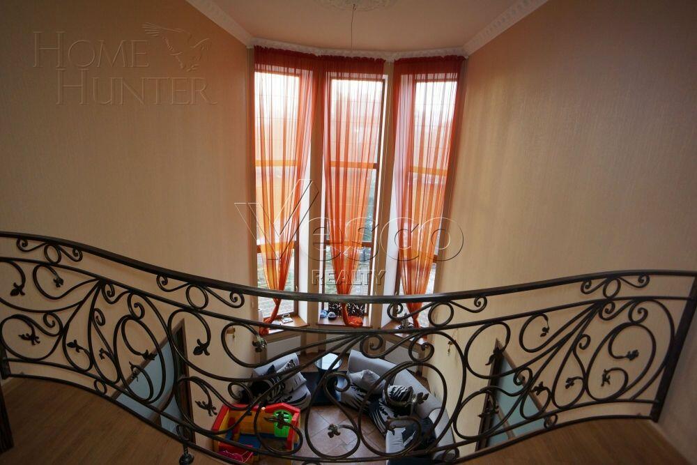 2-этажный коттедж 650 м² с отделкой