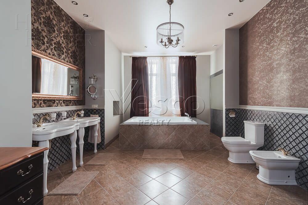 2-этажный коттедж 850 м² с отделкой