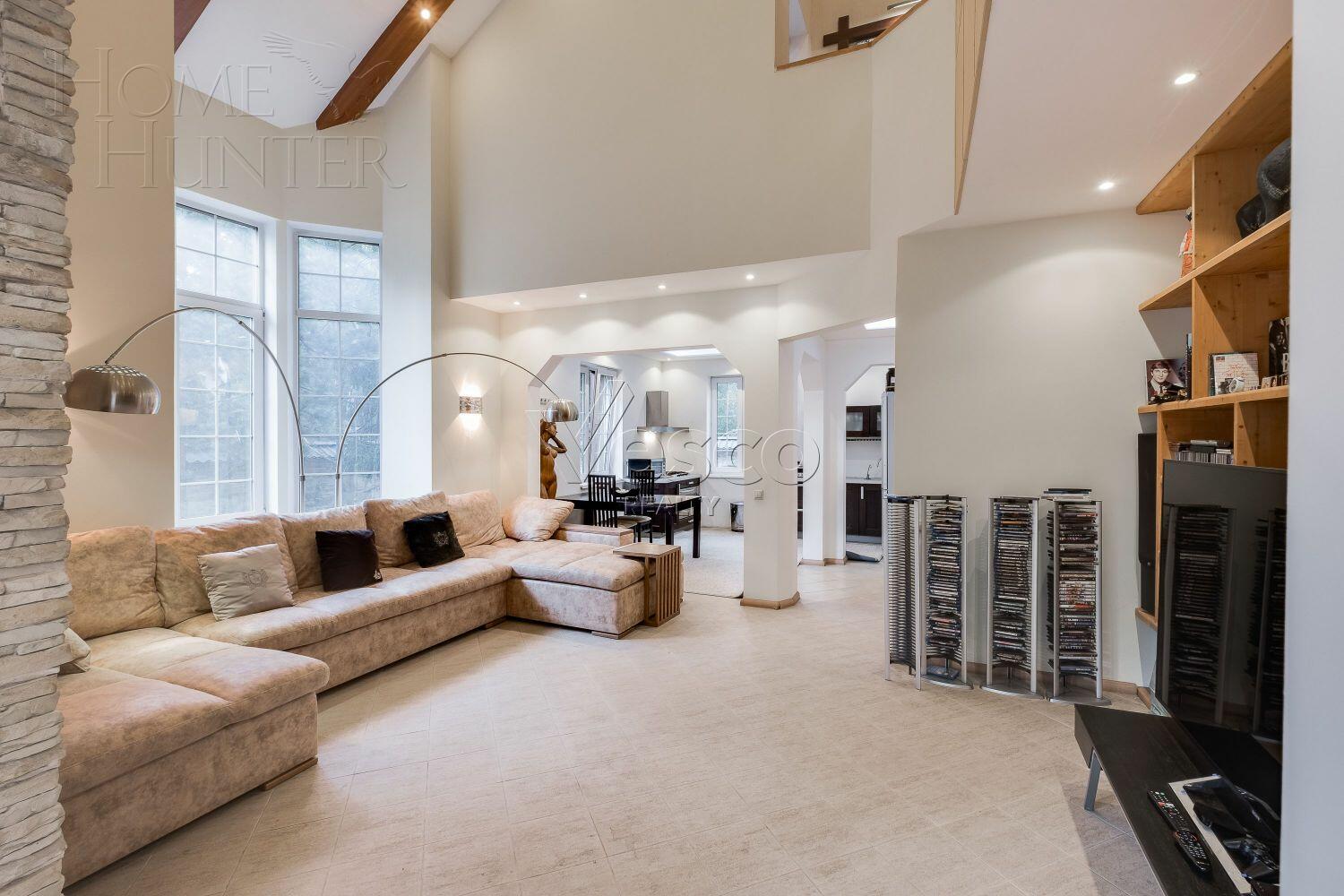 2-этажный коттедж 280 м² с отделкой