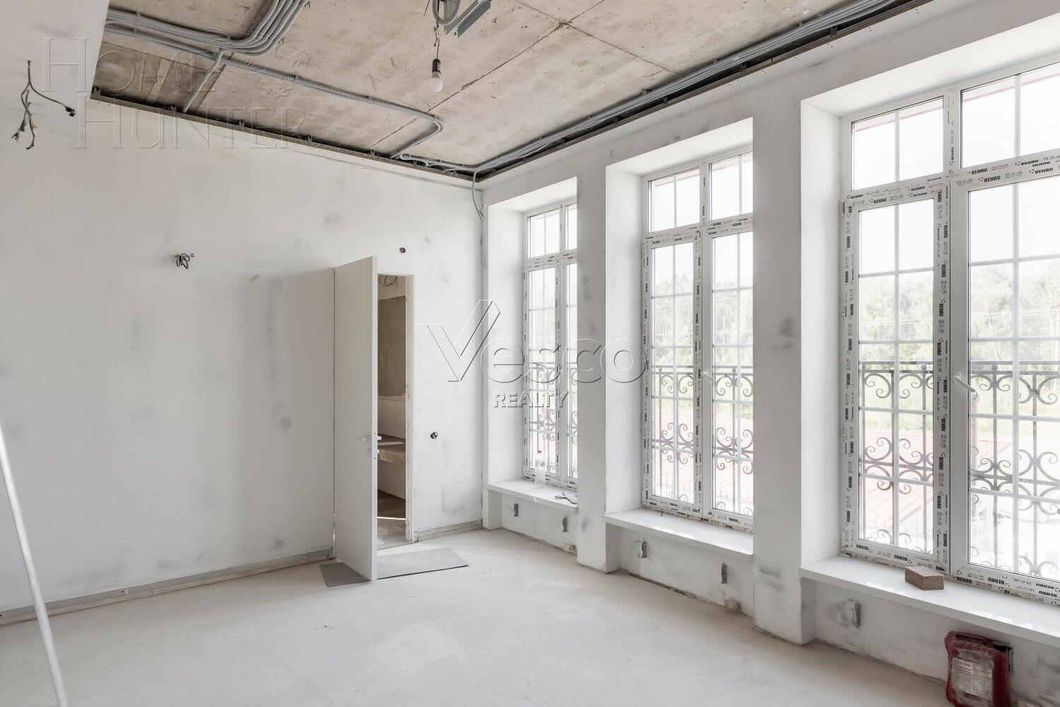 3-этажный коттедж 297 м² без отделки