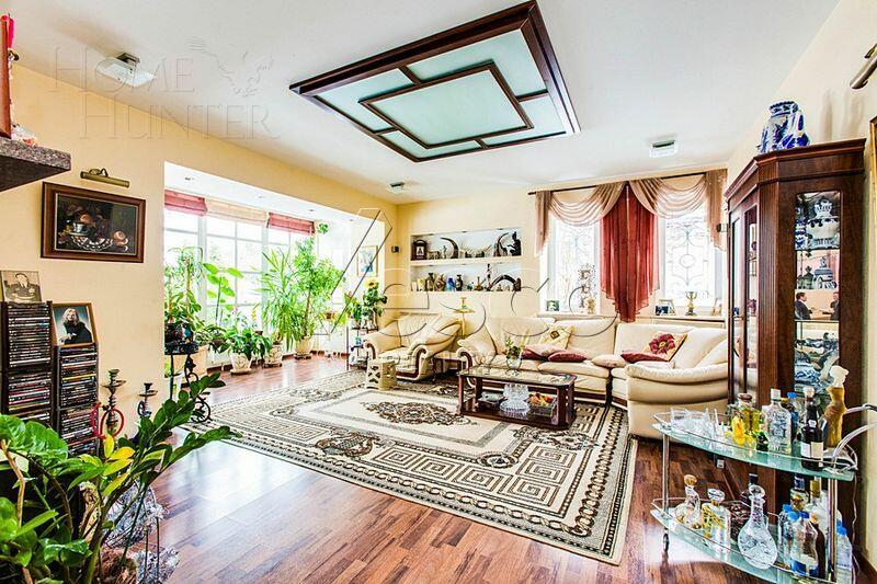 2-этажный коттедж 360 м² с отделкой