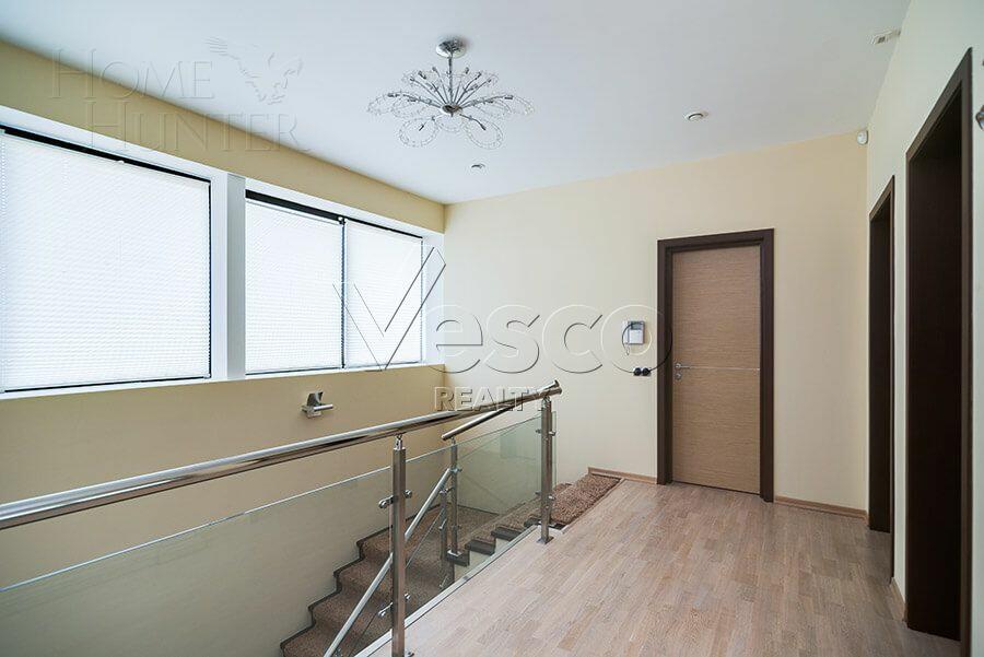 2-этажный коттедж 334 м² с отделкой