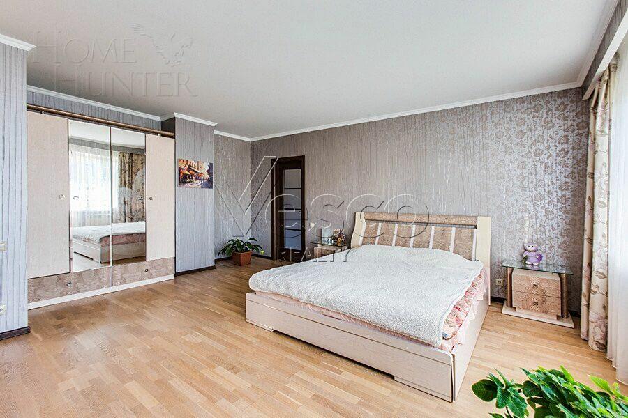 2-этажный коттедж 340 м² с отделкой