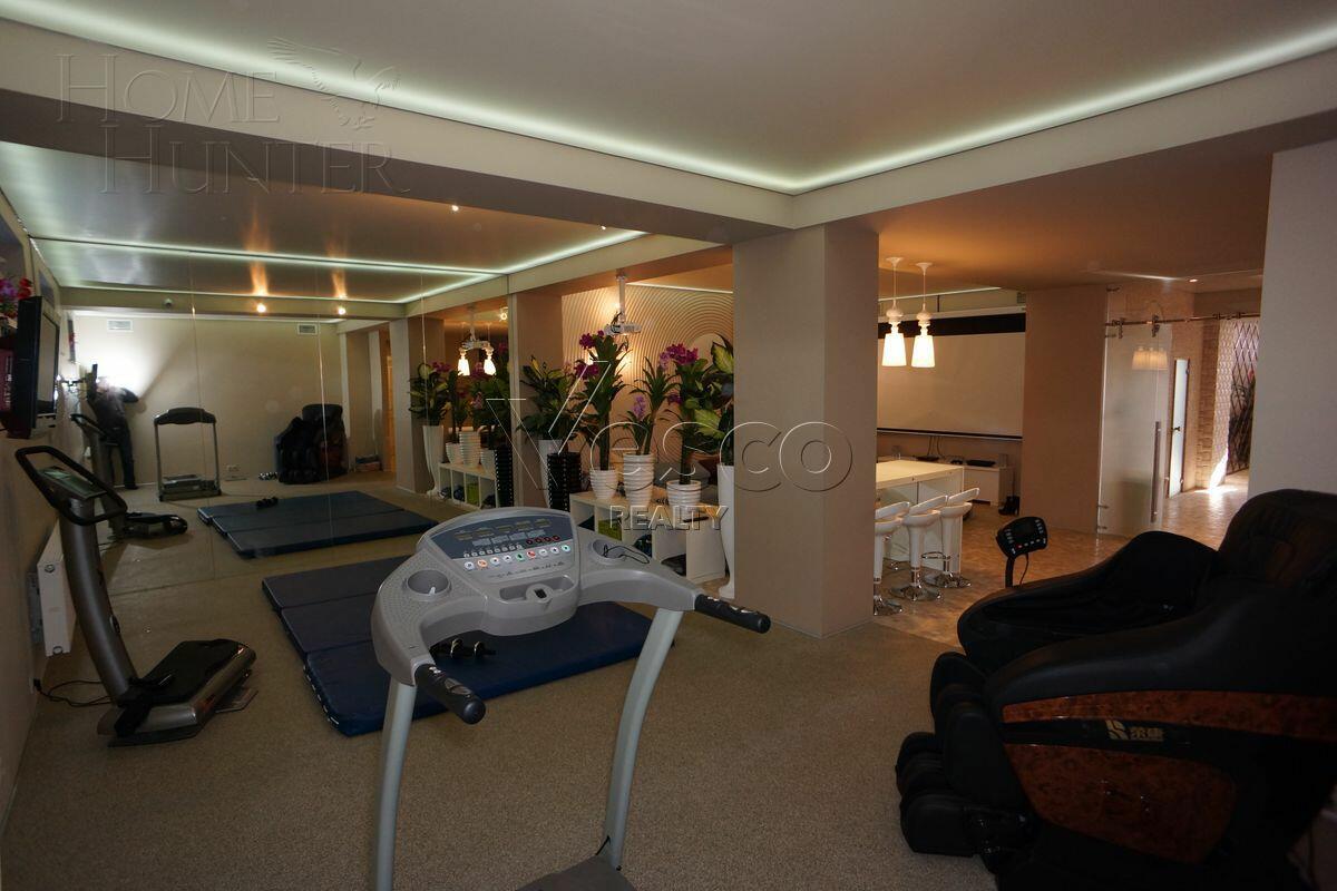 2-этажный коттедж 600 м² с отделкой