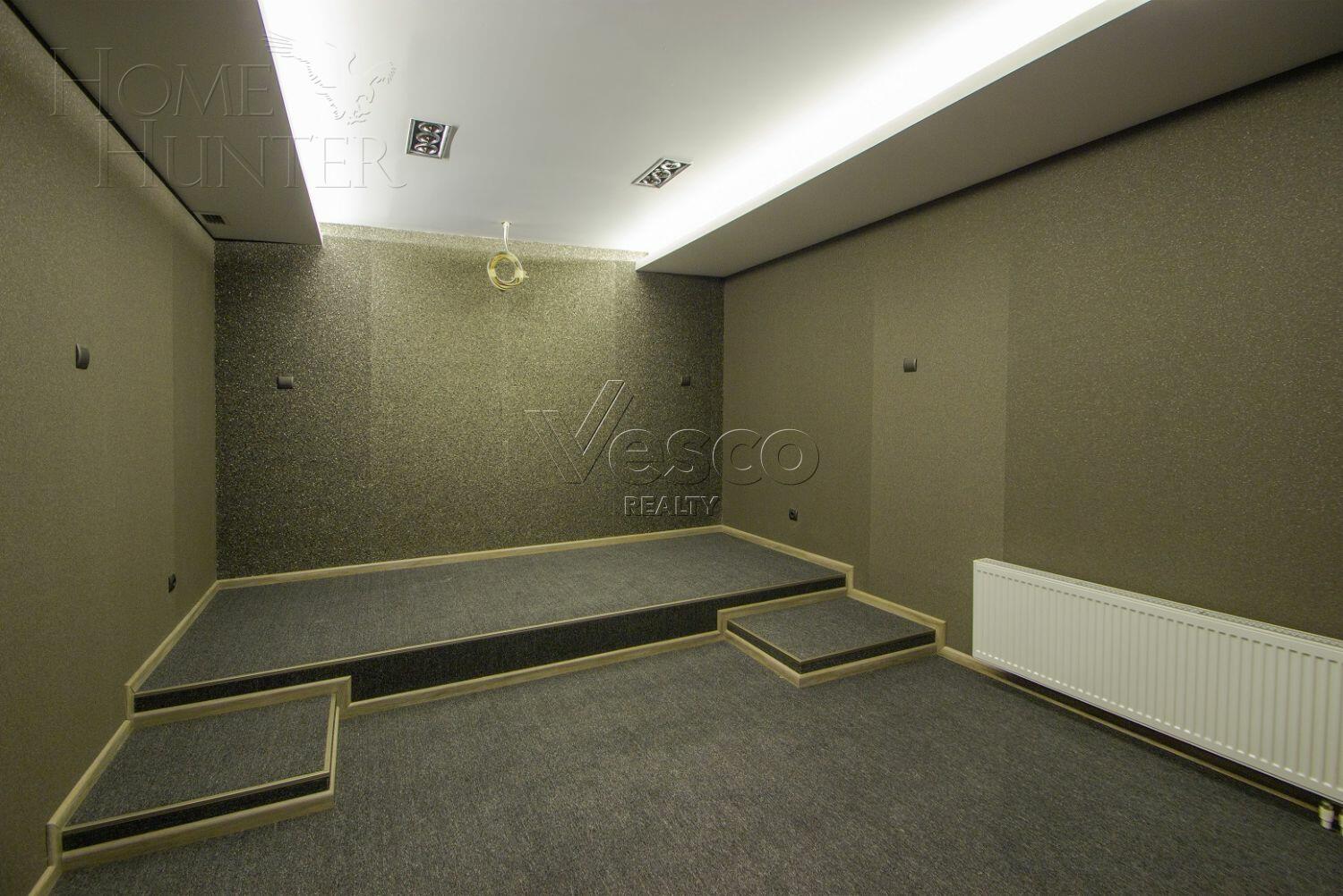 2-этажный коттедж 800 м² с отделкой