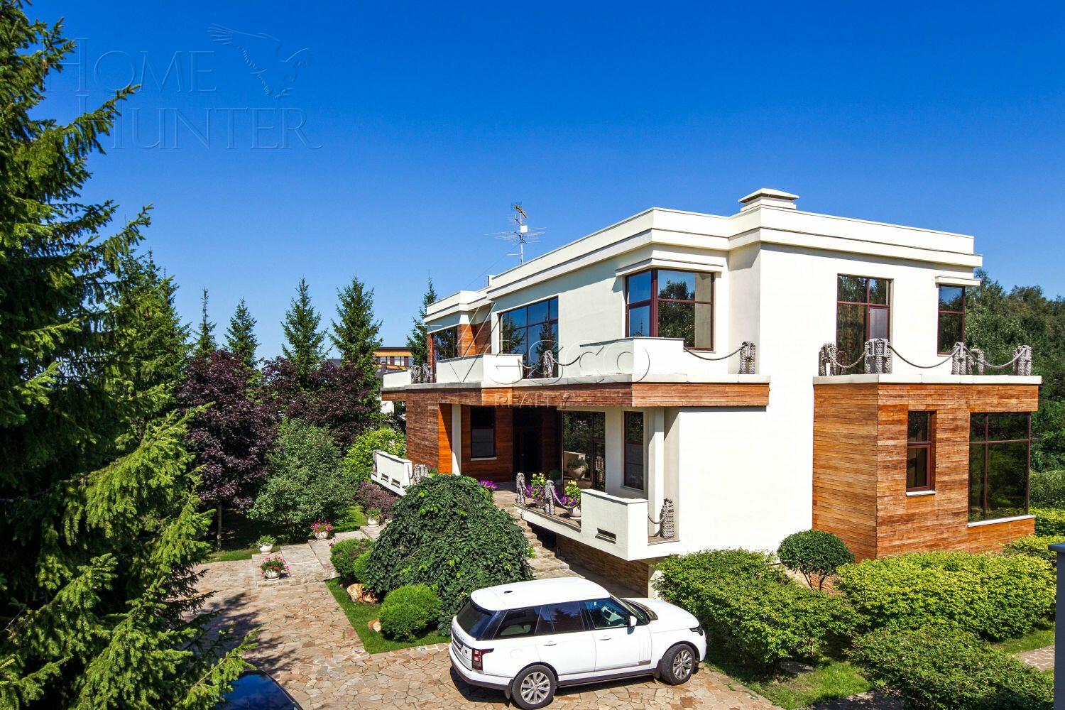 2-этажный коттедж 1 200 м² с отделкой