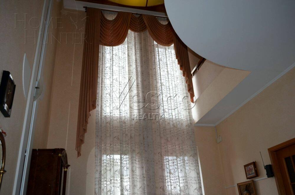 2-этажный коттедж 600 м² с отделкой