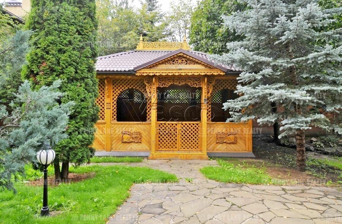 2-этажный коттедж 650 м² с отделкой
