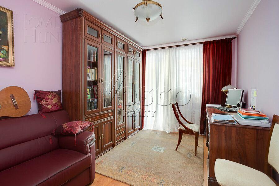 2-этажный коттедж 678 м² с отделкой