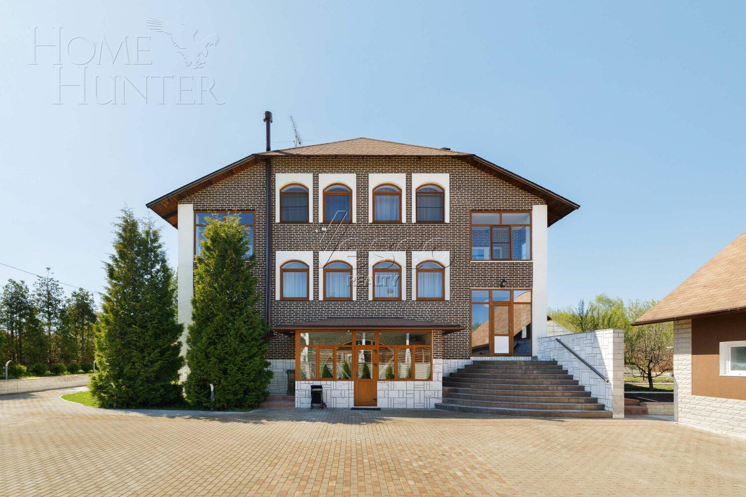 3-этажный коттедж 503 м² с отделкой