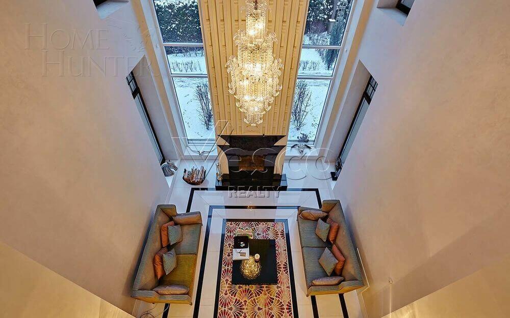 2-этажный коттедж 1 372 м² с отделкой