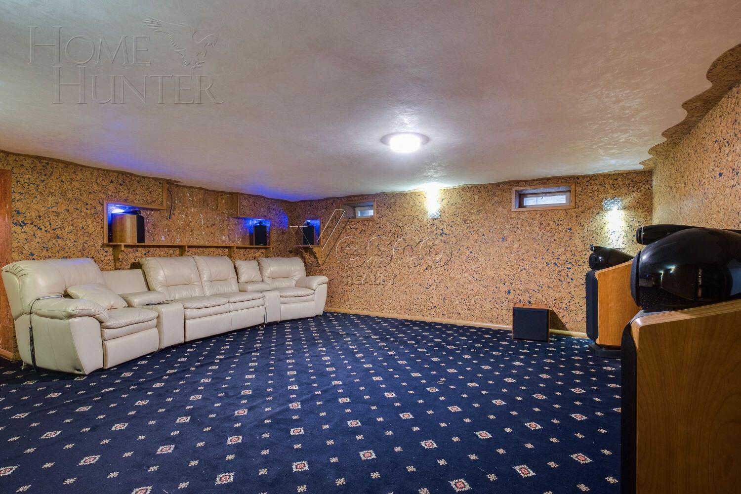 2-этажный коттедж 280 м² с отделкой