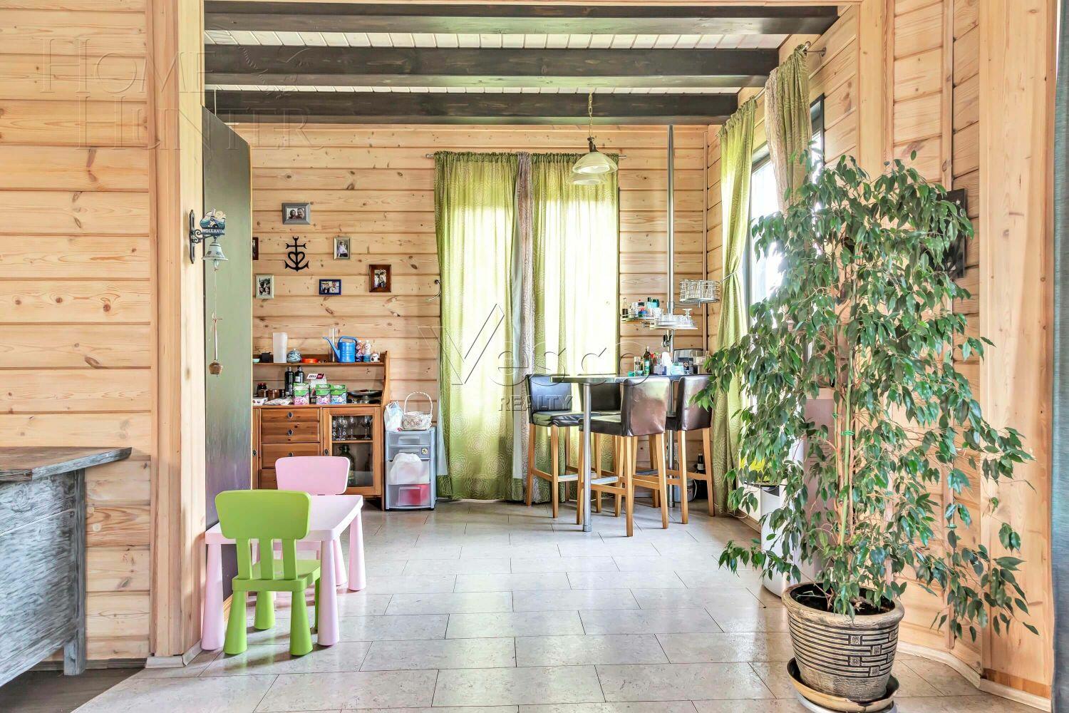 2-этажный коттедж 260 м² с отделкой