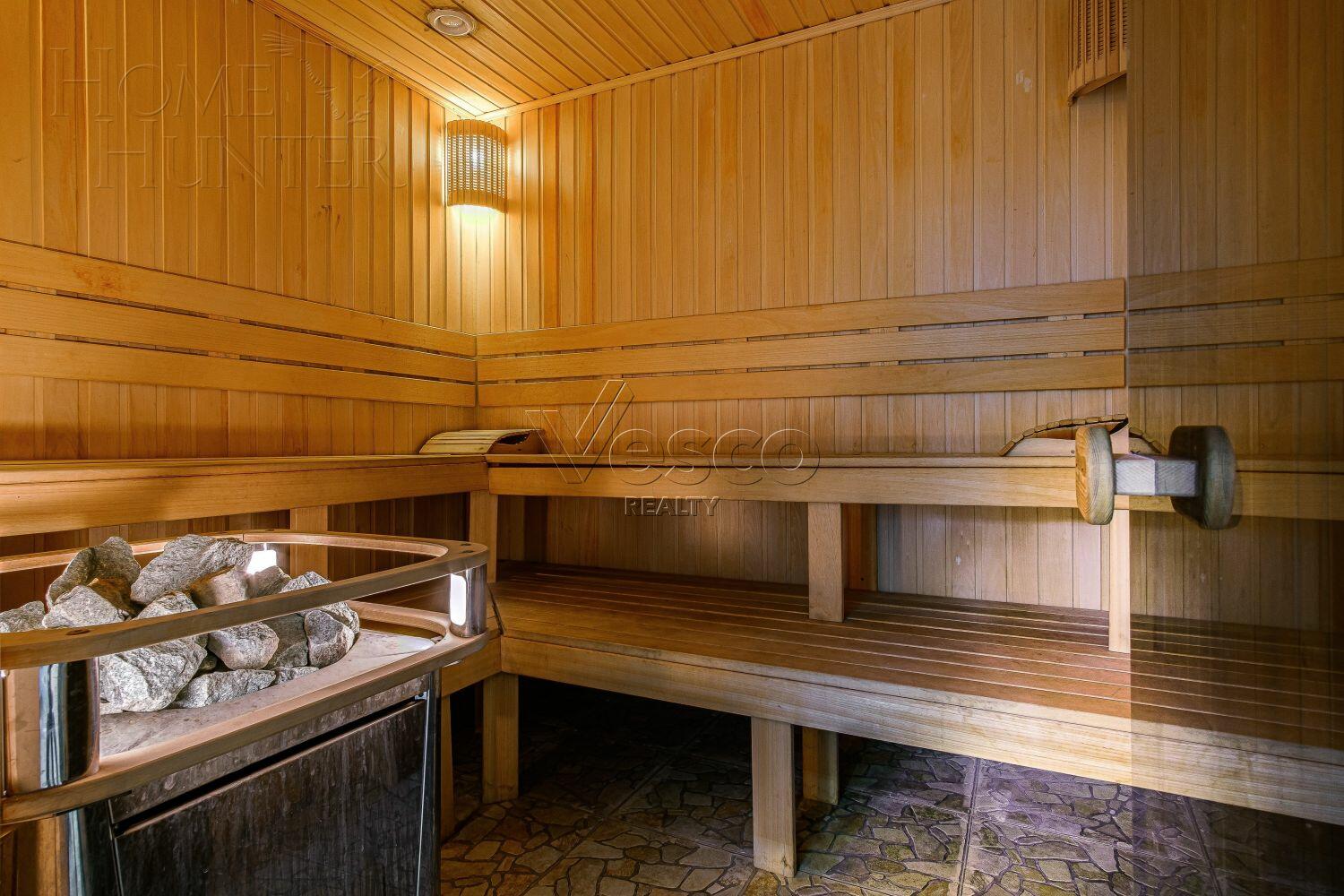 2-этажный коттедж 640 м² с отделкой