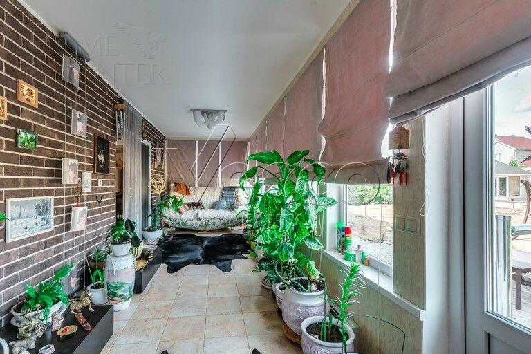 2-этажный коттедж 300 м² с отделкой