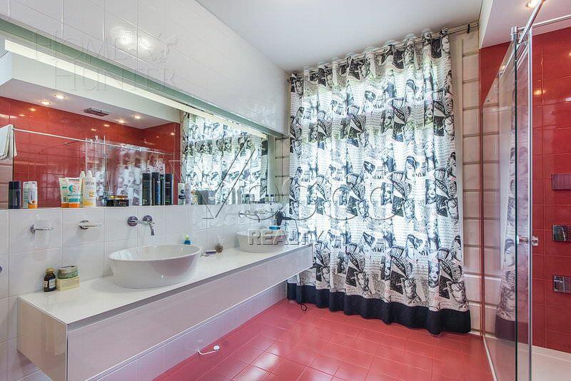 2-этажный коттедж 711 м² с отделкой