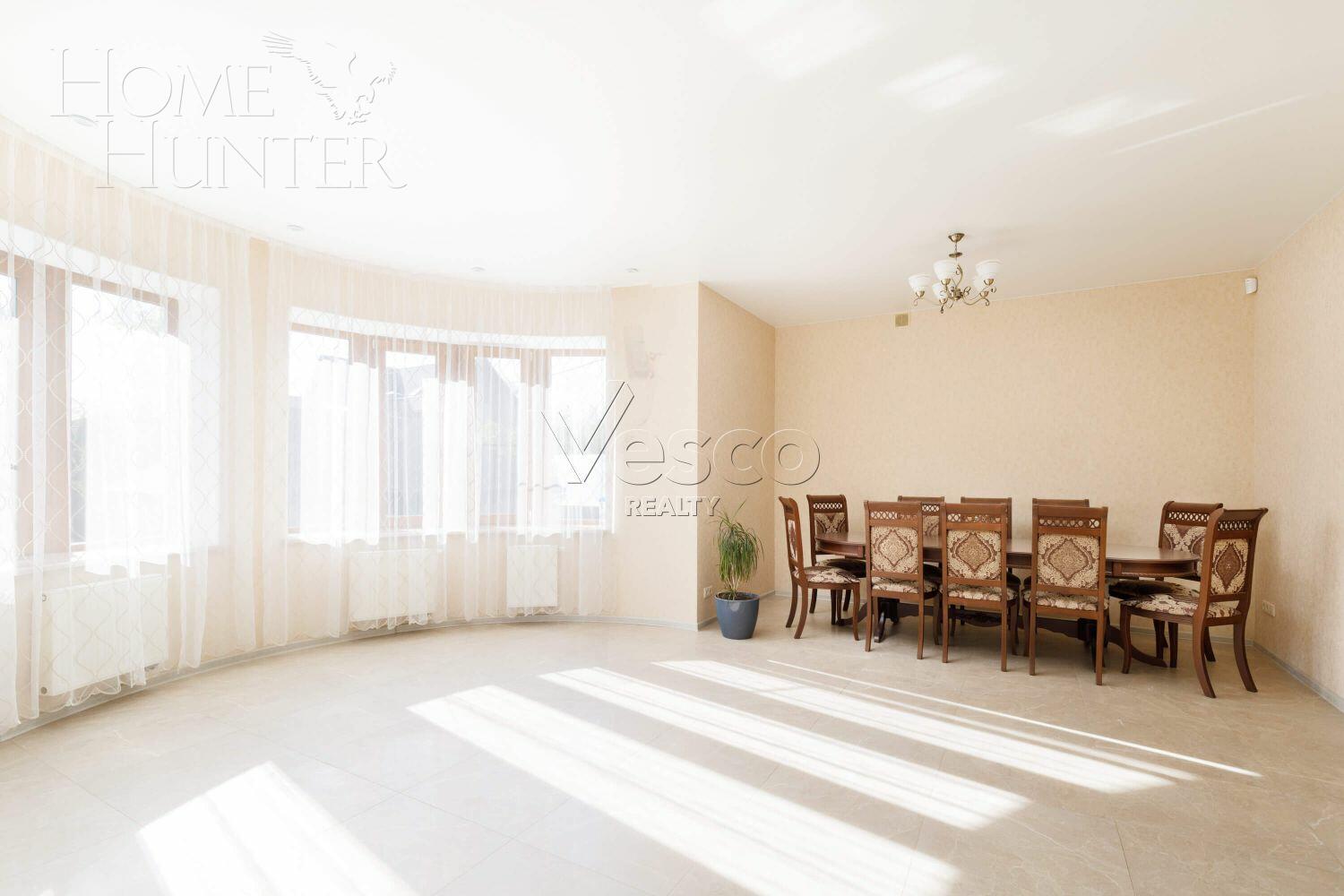 3-этажный коттедж 503 м² с отделкой