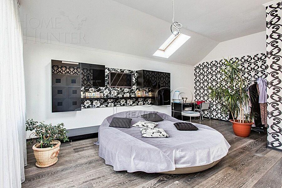 2-этажный коттедж 340 м² с отделкой