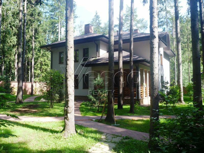 2-этажный коттедж 334 м² с отделкой