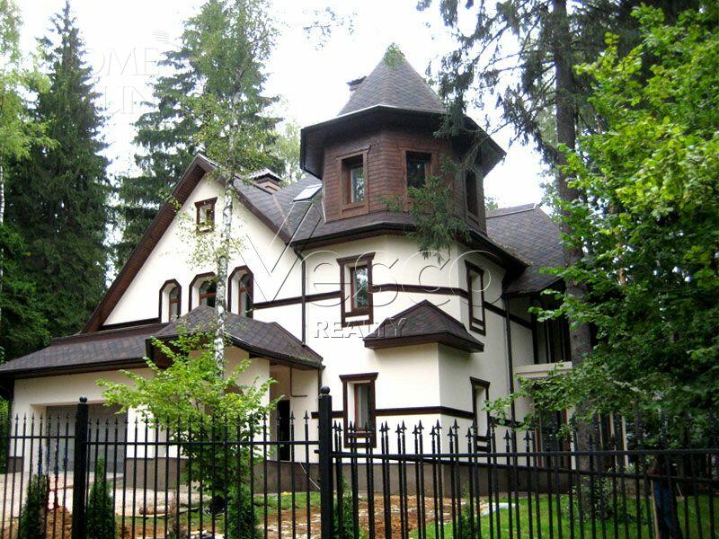 2-этажный коттедж 504 м² без отделки